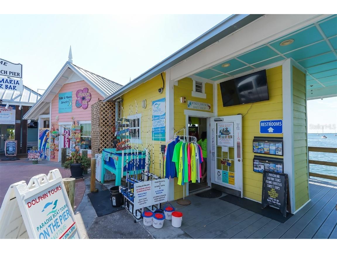 5911 39th Avenue W Bradenton FL 34209 A4666931 image44