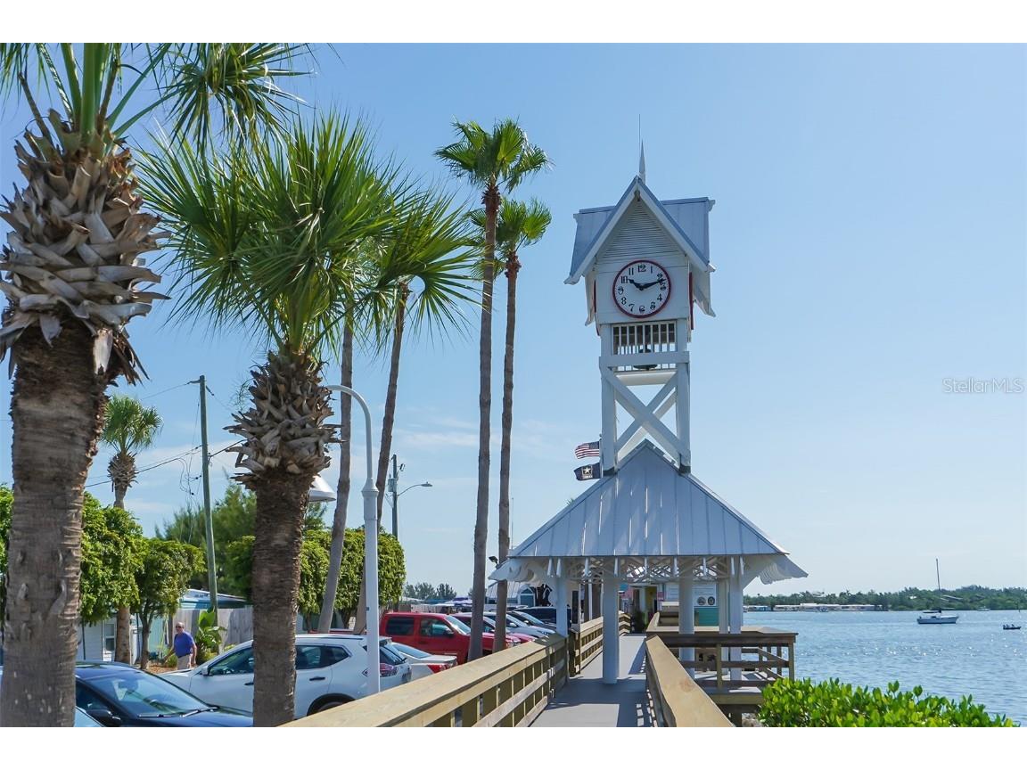 5911 39th Avenue W Bradenton FL 34209 A4666931 image47