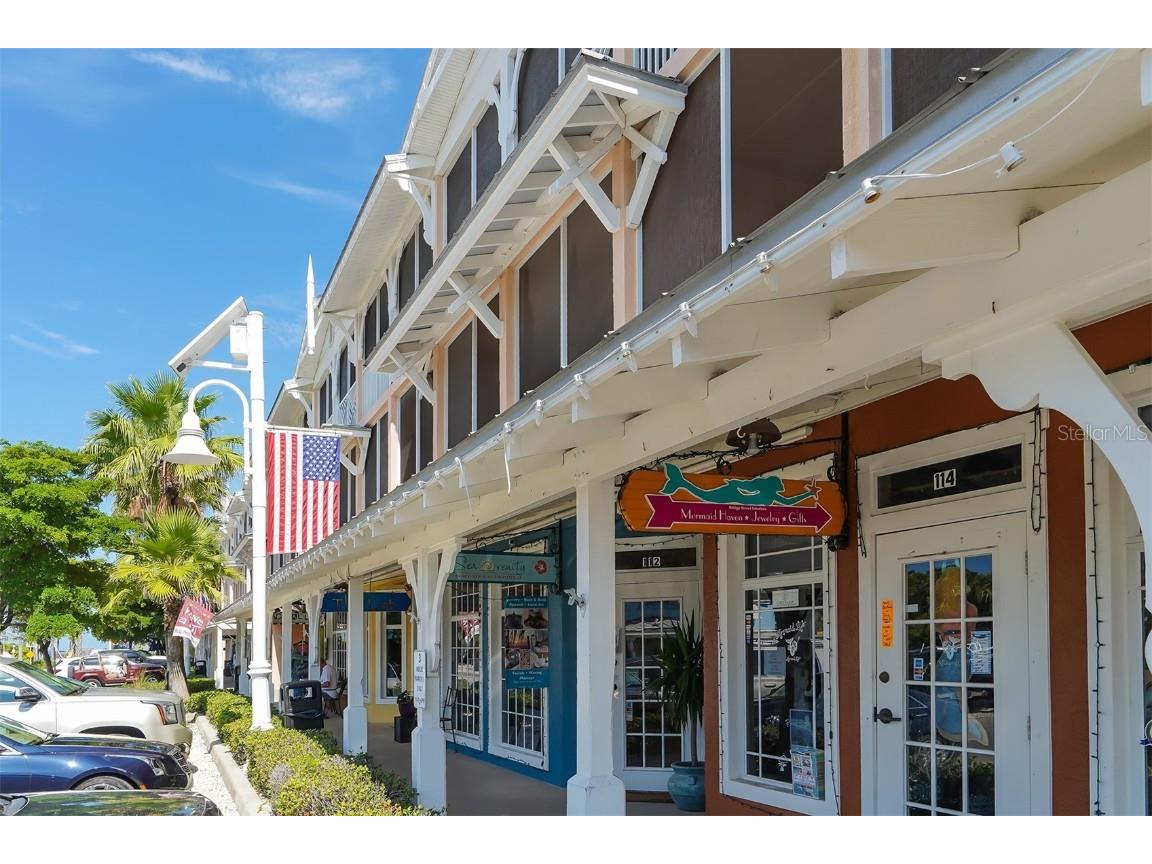 5911 39th Avenue W Bradenton FL 34209 A4666931 image64