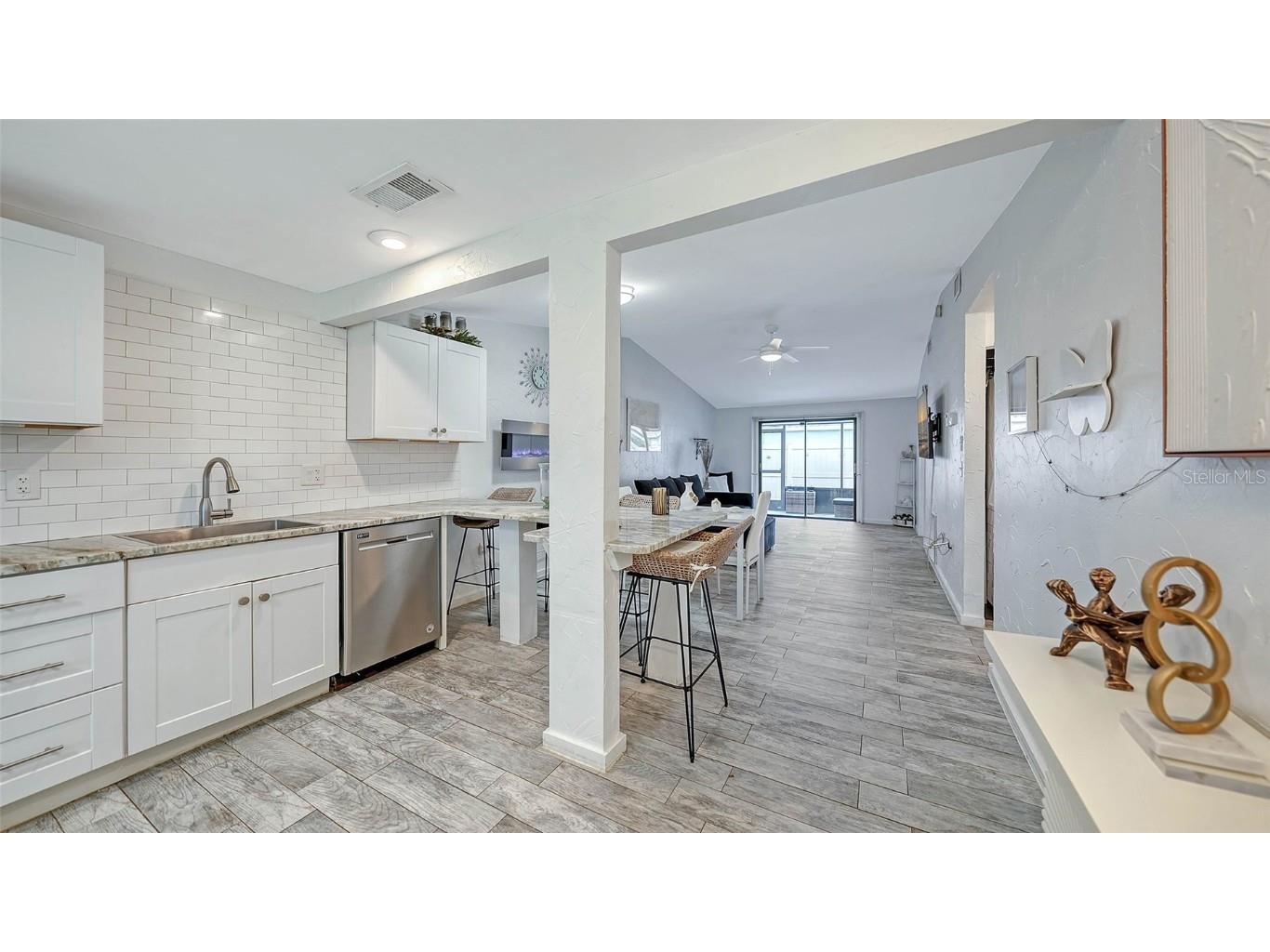 5911 39th Avenue W Bradenton FL 34209 A4666931 image7