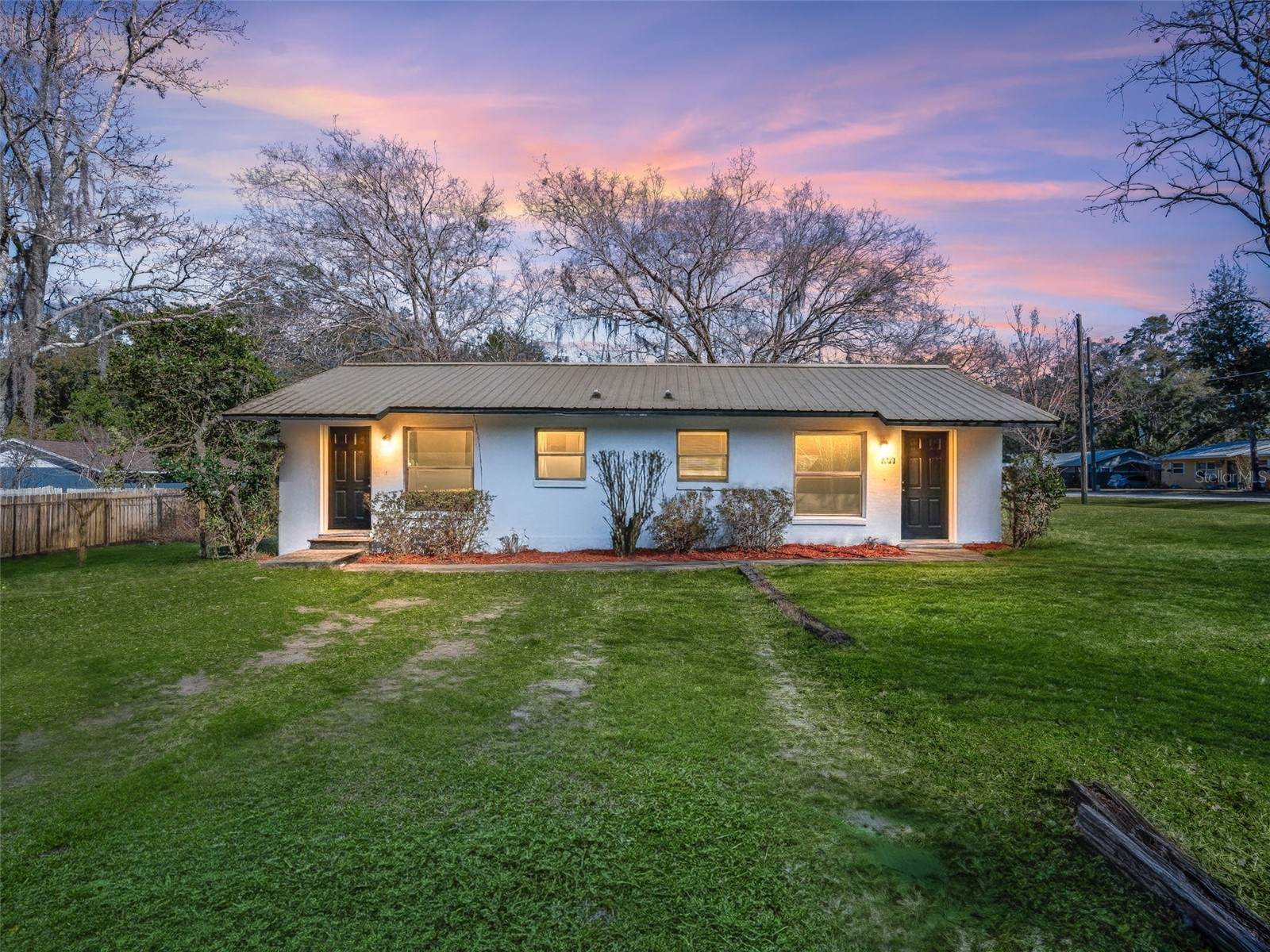 5911/5913 NW 9th Street Ocala FL 34482 OM718380 image1