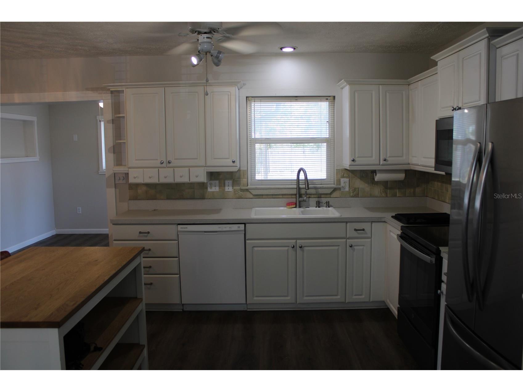 5911 7th Avenue Drive W Bradenton FL 34209 A4685646 image4