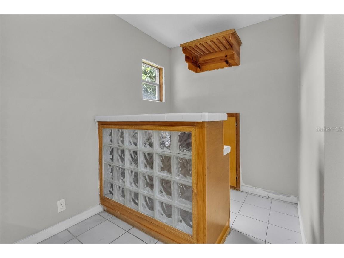 5911 Fernhill Drive Orlando FL 32808 O6346906 image14