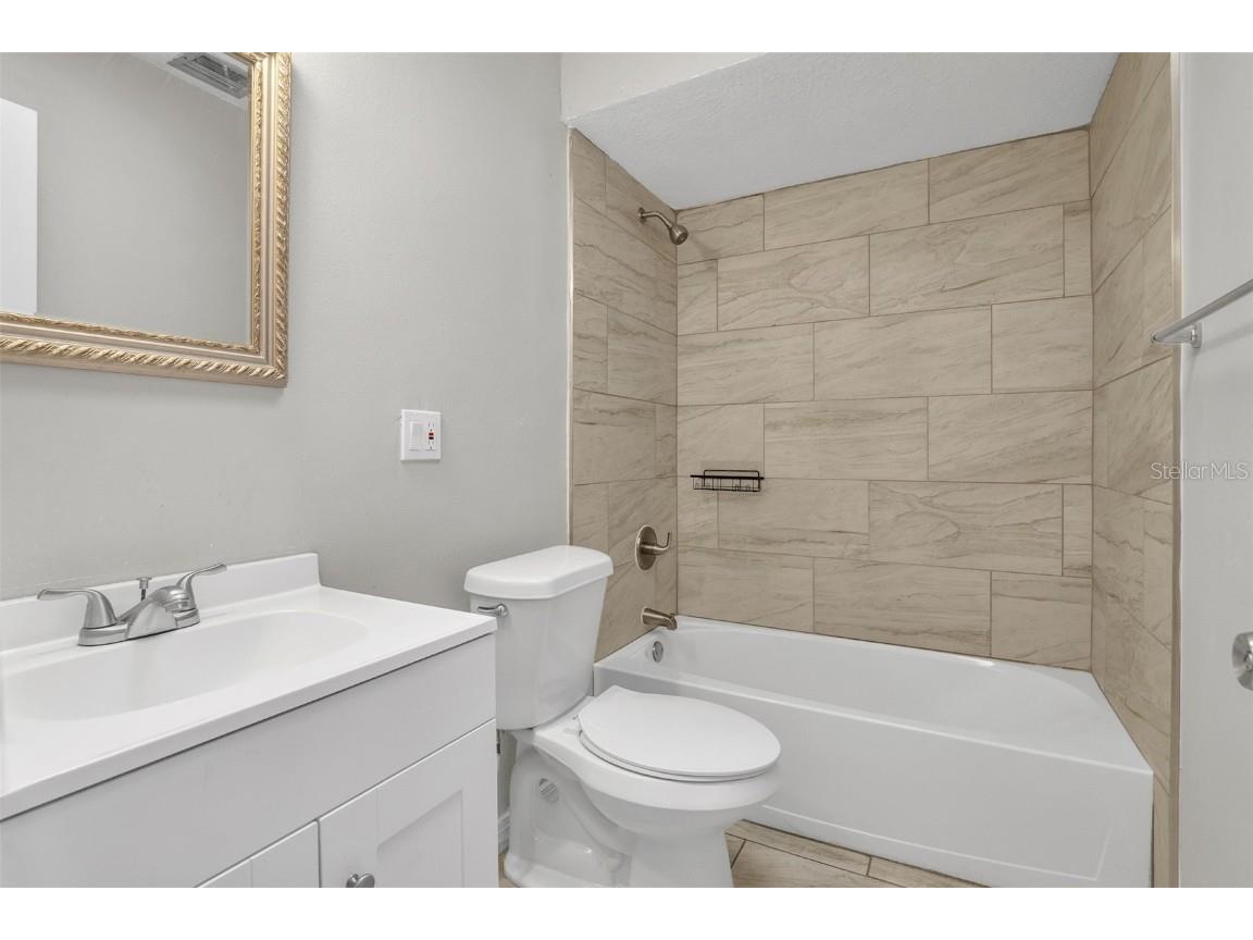 5911 Fernhill Drive Orlando FL 32808 O6346906 image22