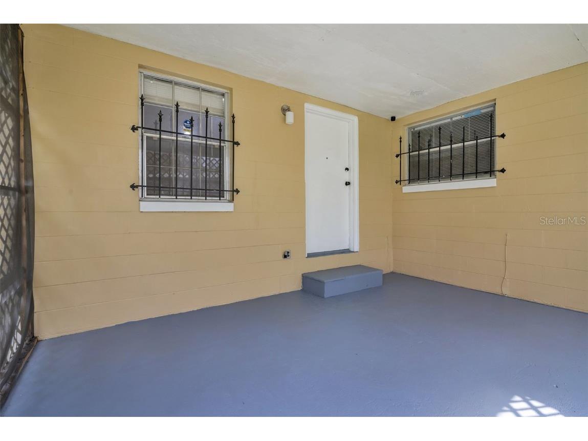 5911 Fernhill Drive Orlando FL 32808 O6346906 image23