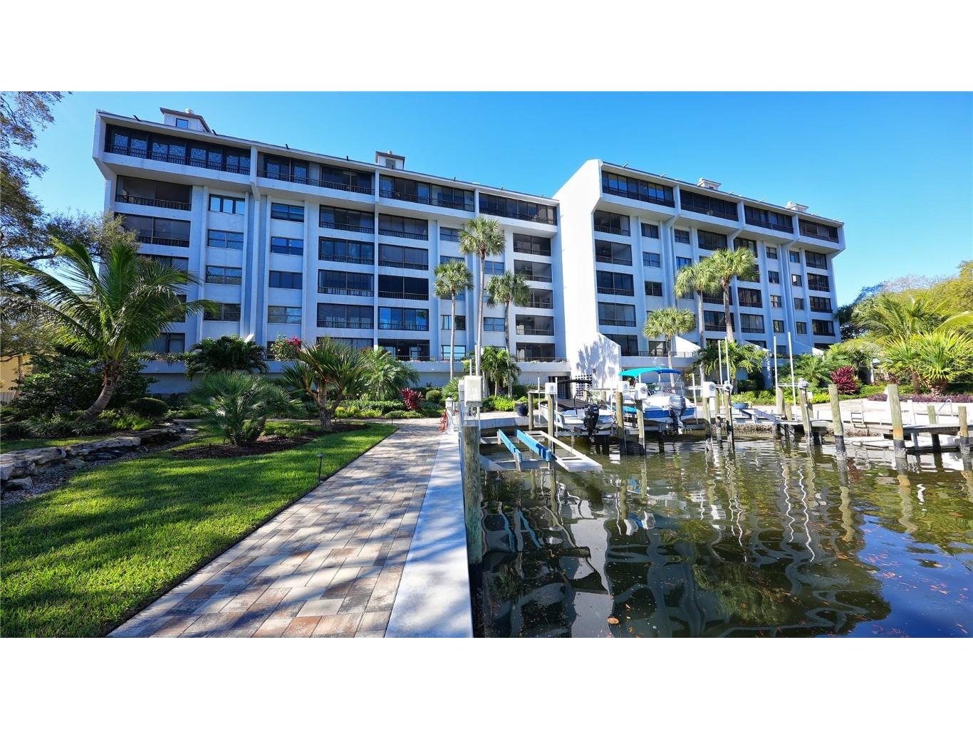 5911 Midnight Pass Road #504 Sarasota FL 34242 A4631004 image1