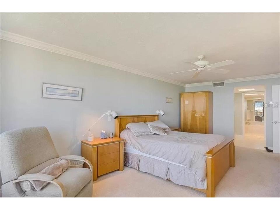 5911 Midnight Pass Road #601 Sarasota FL 34242 - INTRACOASTAL WATER WAY A4659864 image32