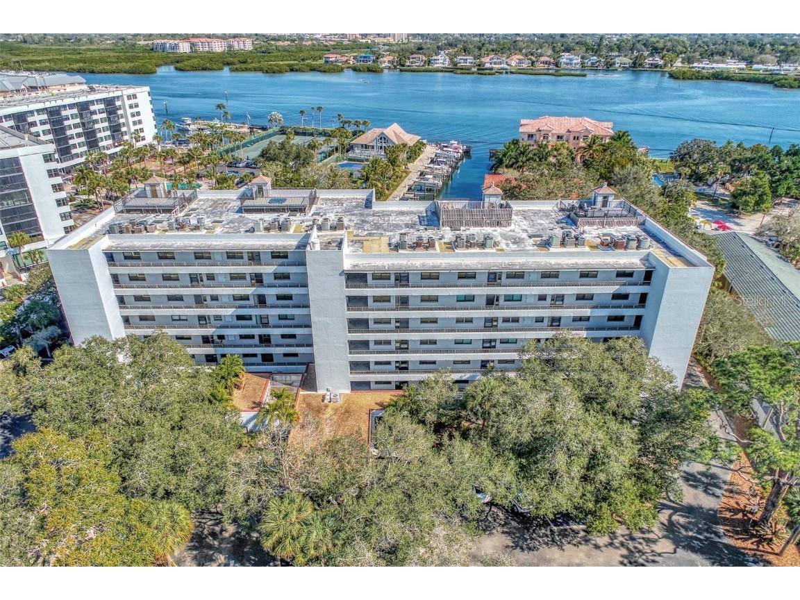 5911 Midnight Pass Road #604 Sarasota FL 34242 A4598396 image1