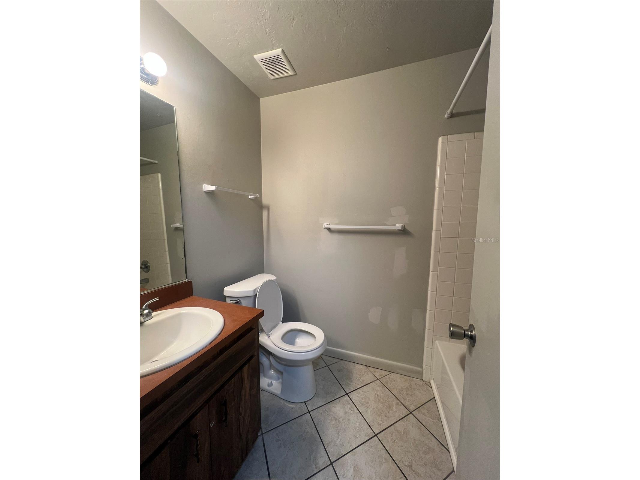 5911 NW 27th Street Gainesville FL 32653 GC537471 image10