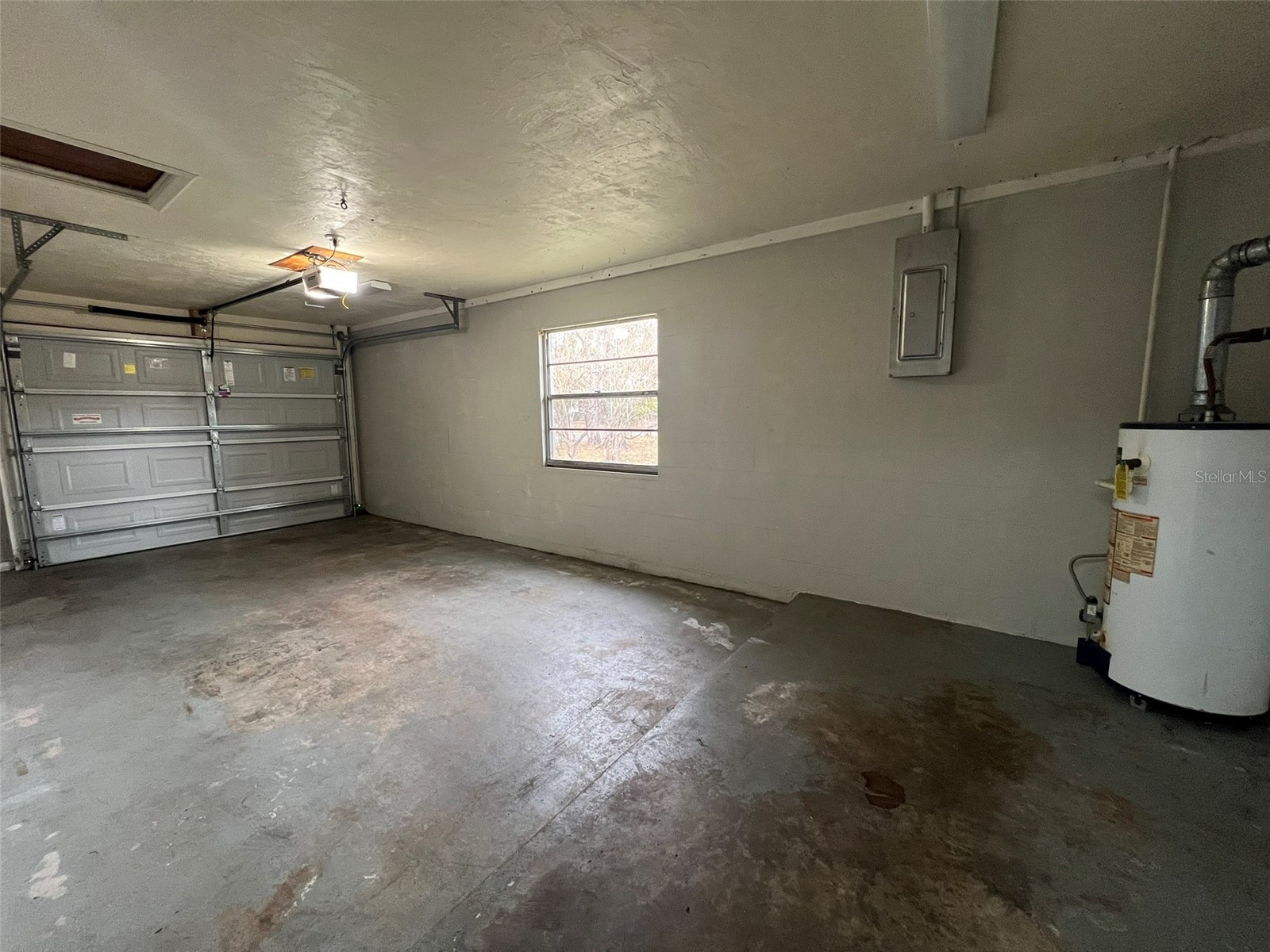 5911 NW 27th Street Gainesville FL 32653 GC537471 image14