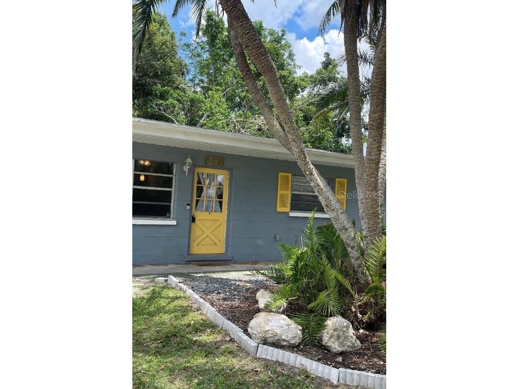 5911 Olive Avenue Sarasota FL 34231 A4573075 image1