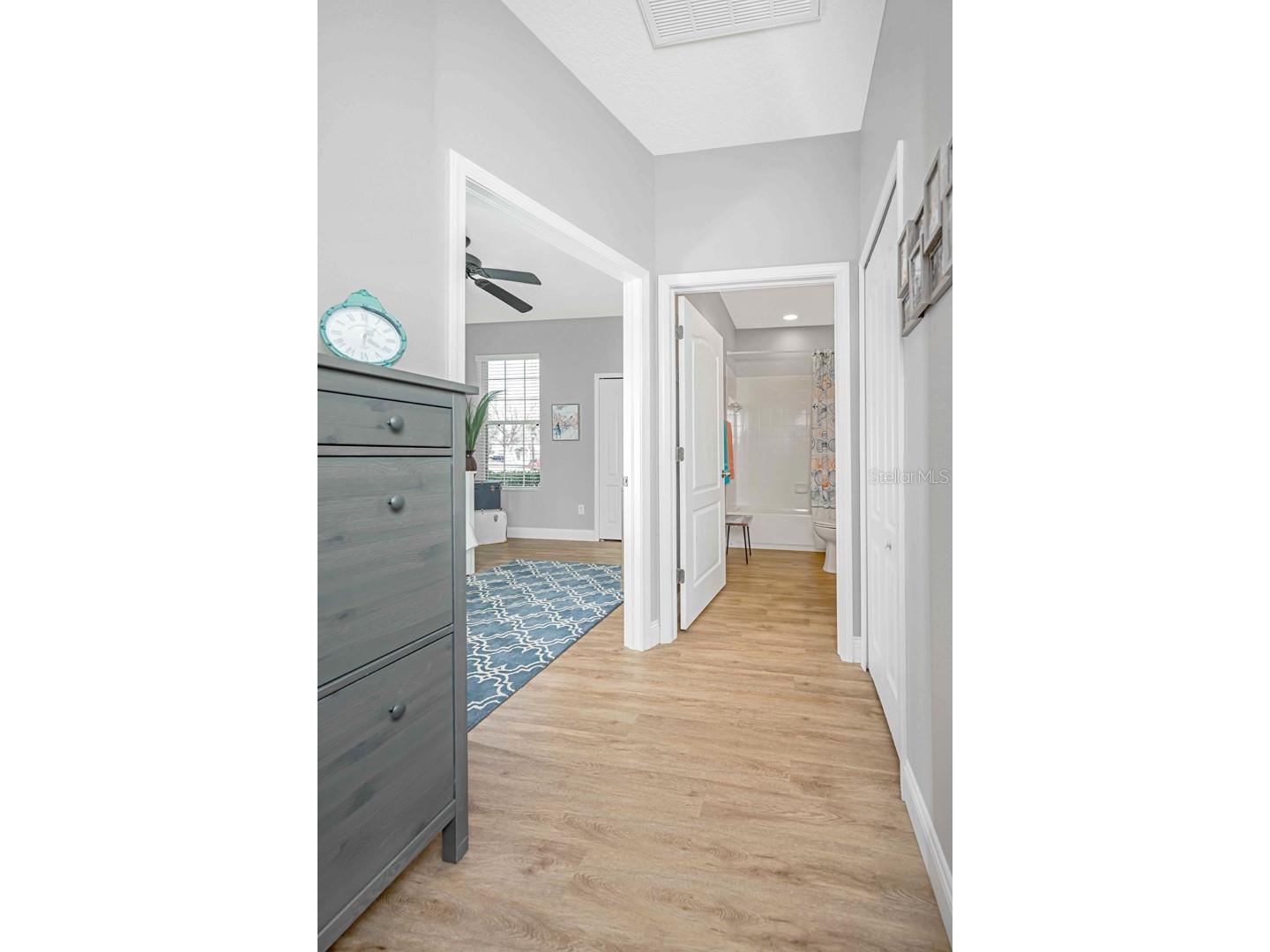 5911 Phoebenest Drive Lithia FL 33547 TB8472322 image14