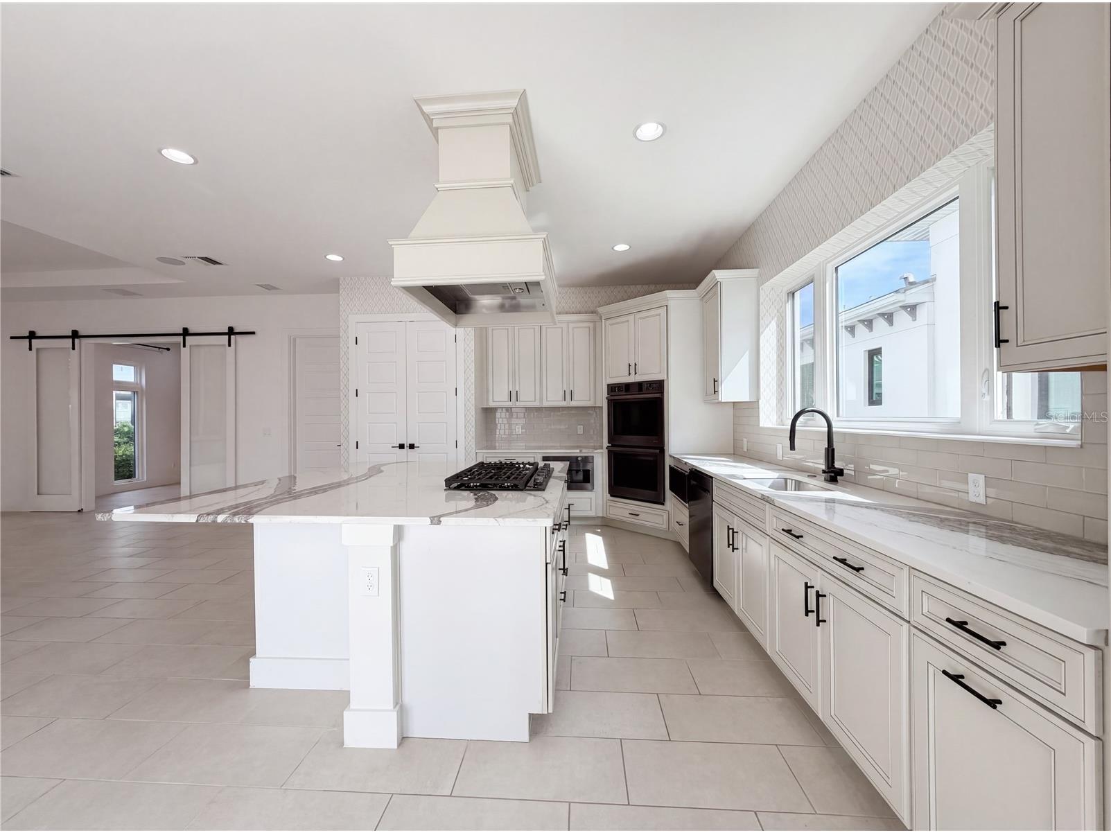 5911 Redbay Boulevard Bradenton FL 34210 O6405075 image28