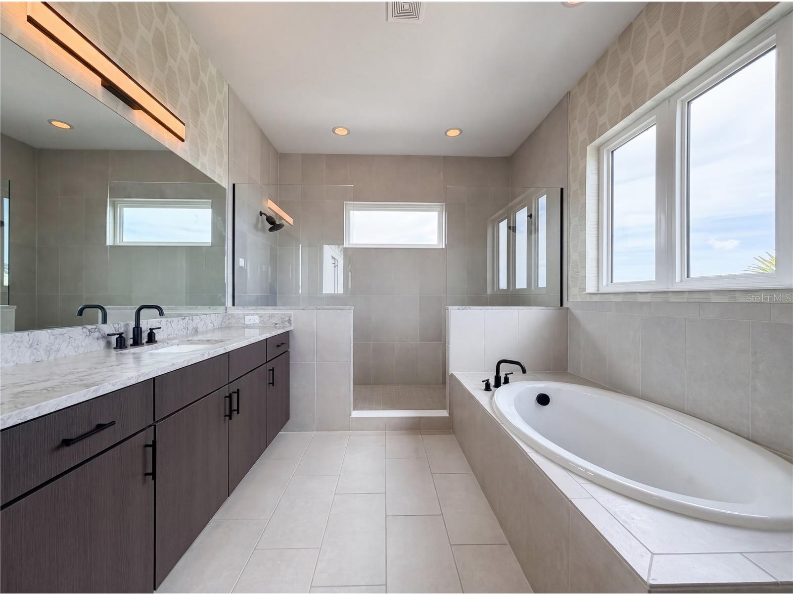 5911 Redbay Boulevard Bradenton FL 34210 O6405075 image32