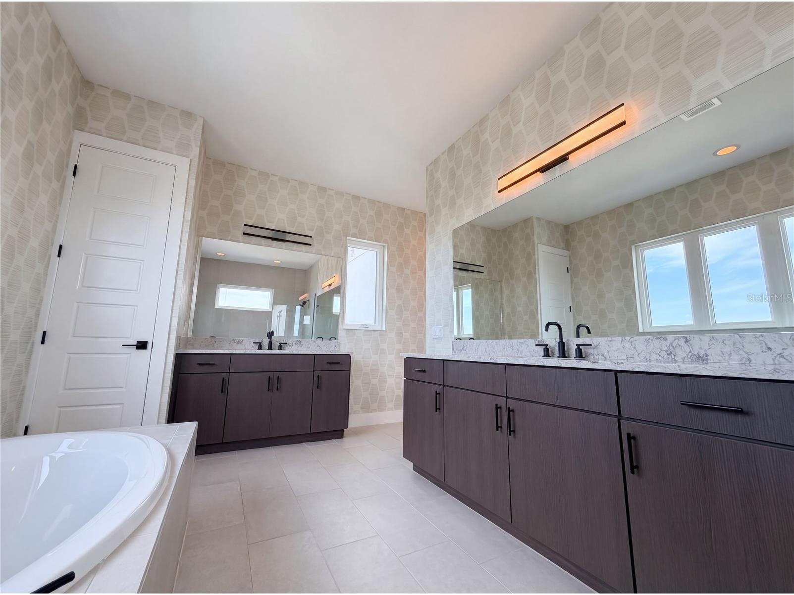 5911 Redbay Boulevard Bradenton FL 34210 O6405075 image33
