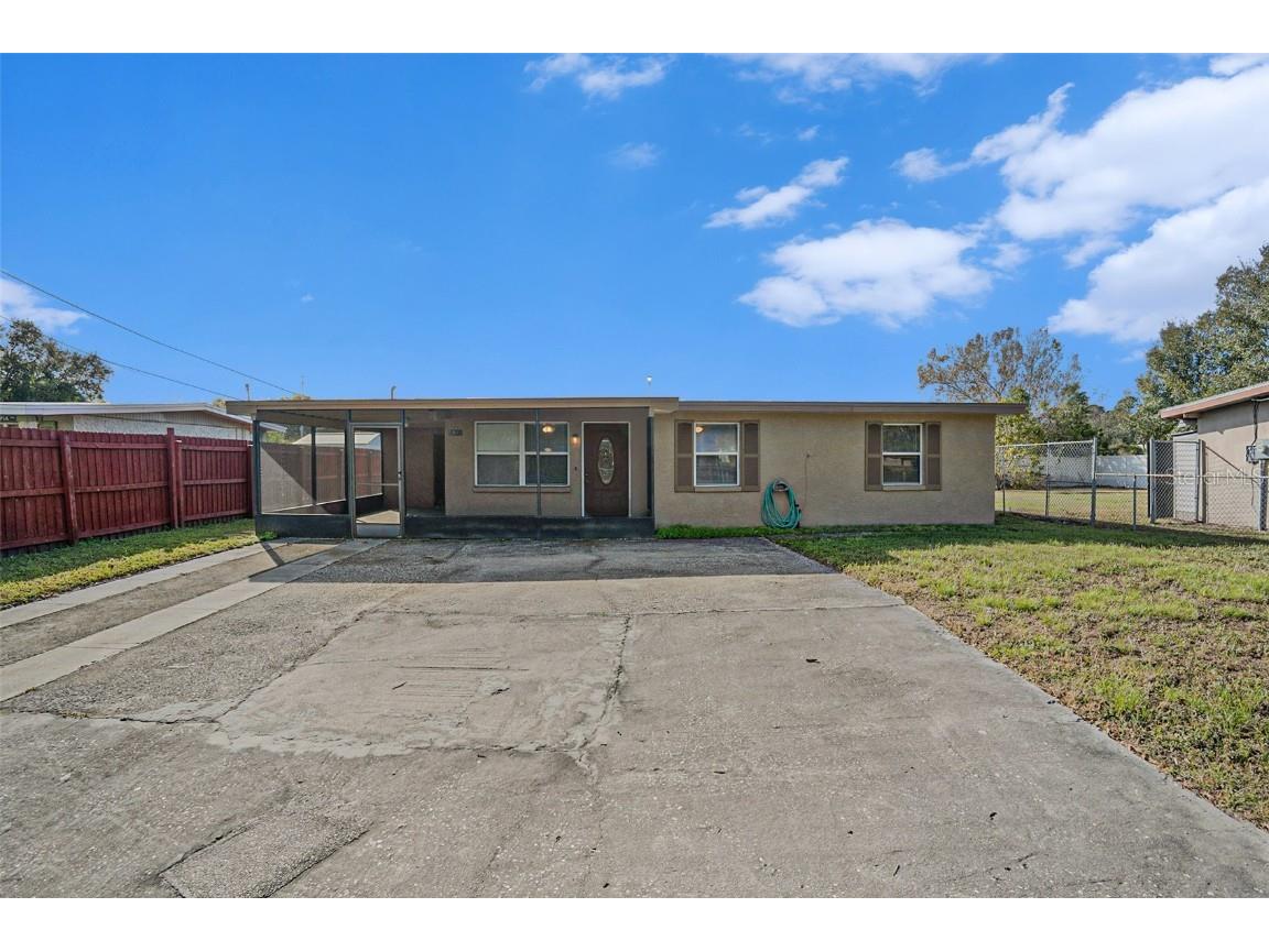 5911 S 81st Street Tampa FL 33619 TB8332876 image1