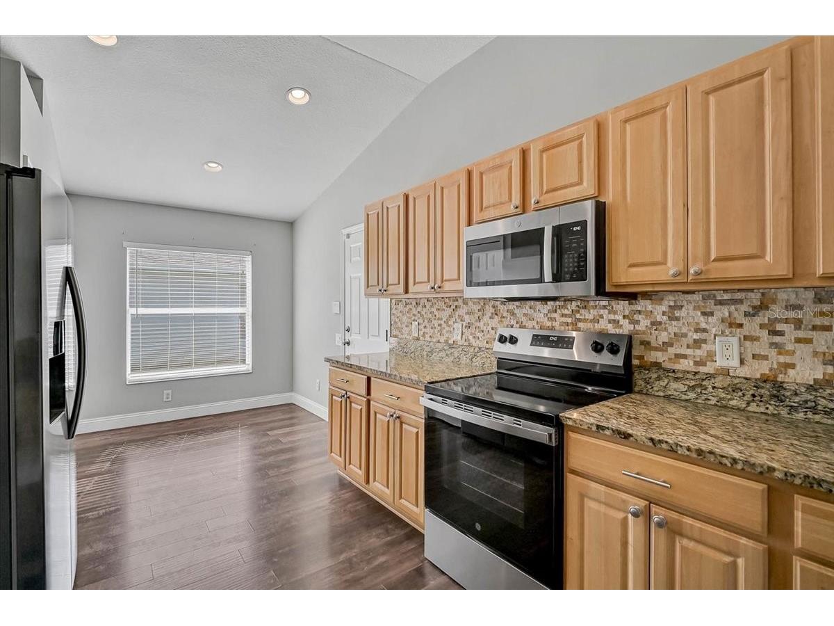 5912 100th Avenue E Parrish FL 34219 A4680798 image10