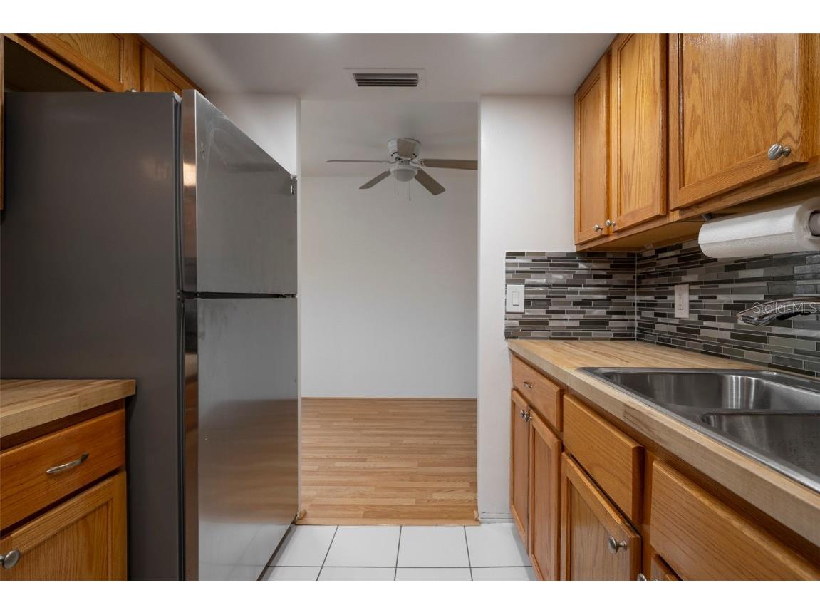 5912 5th Avenue N #E12 Saint Petersburg FL 33710 TB8449988 image12