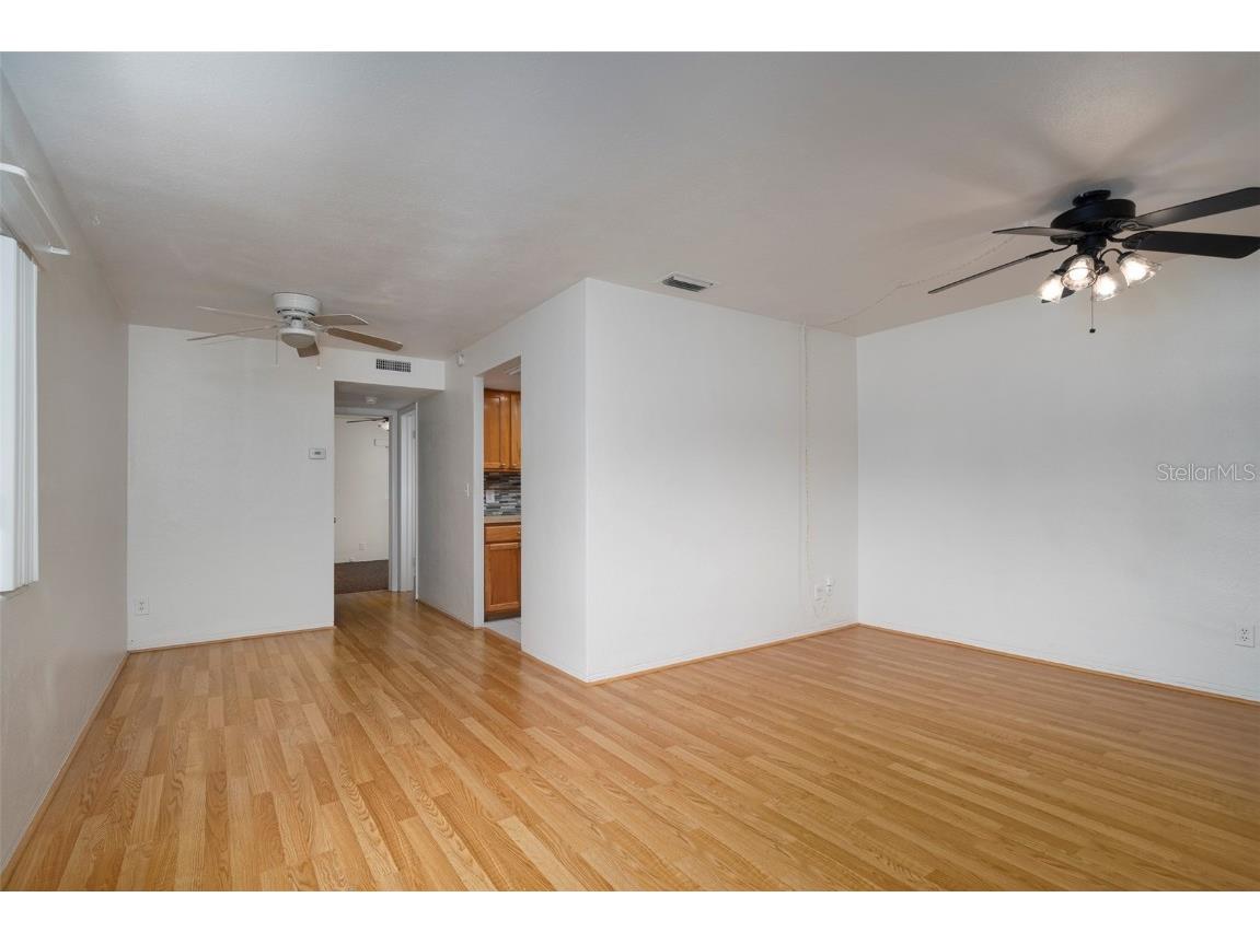 5912 5th Avenue N #E12 Saint Petersburg FL 33710 TB8449988 image5