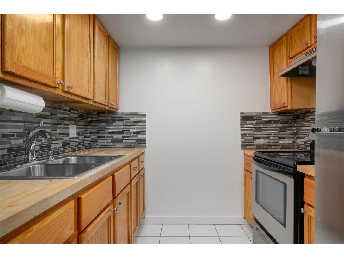 5912 5th Avenue N #E12 Saint Petersburg FL 33710 TB8449988 image9