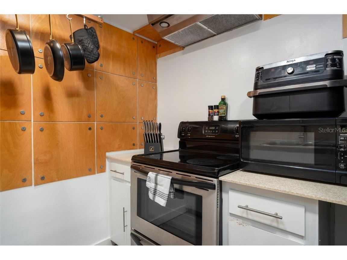 5912 5th Avenue N #E9 Saint Petersburg FL 33710 TB8407516 image10