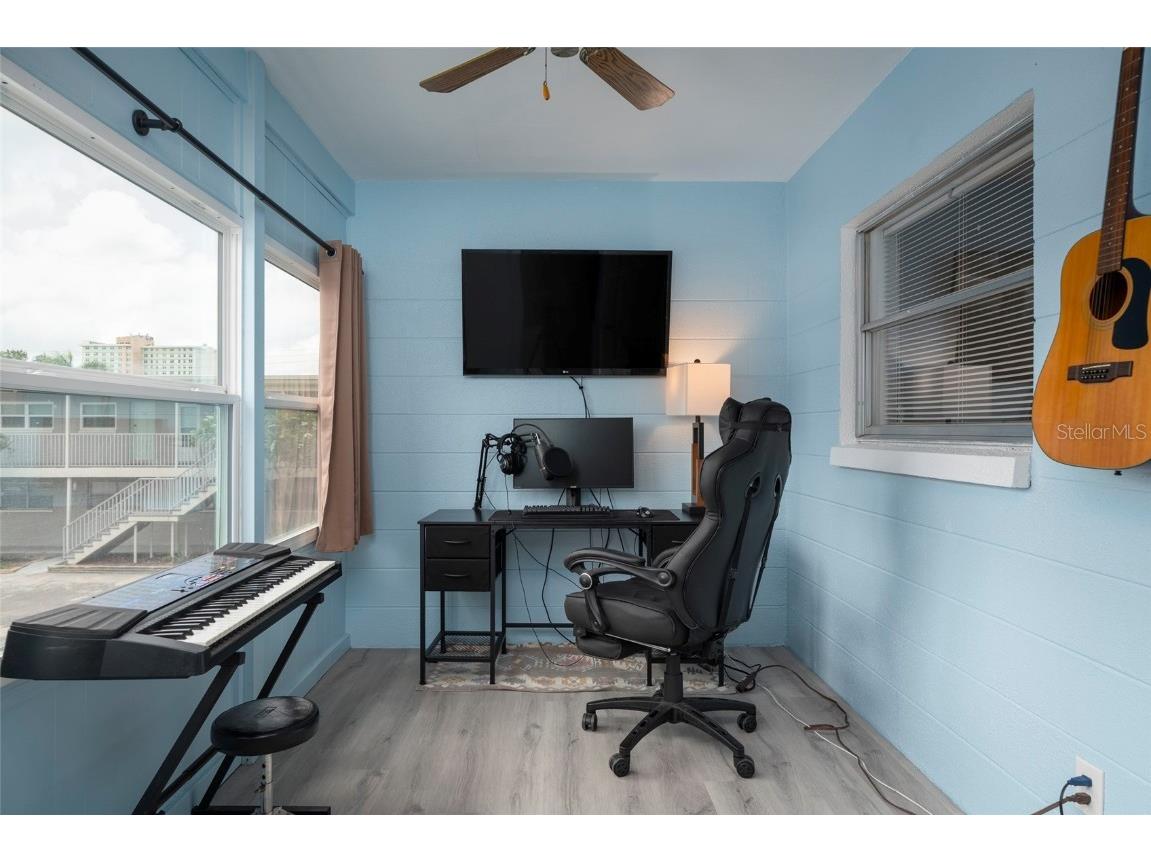 5912 5th Avenue N #E9 Saint Petersburg FL 33710 TB8407516 image15