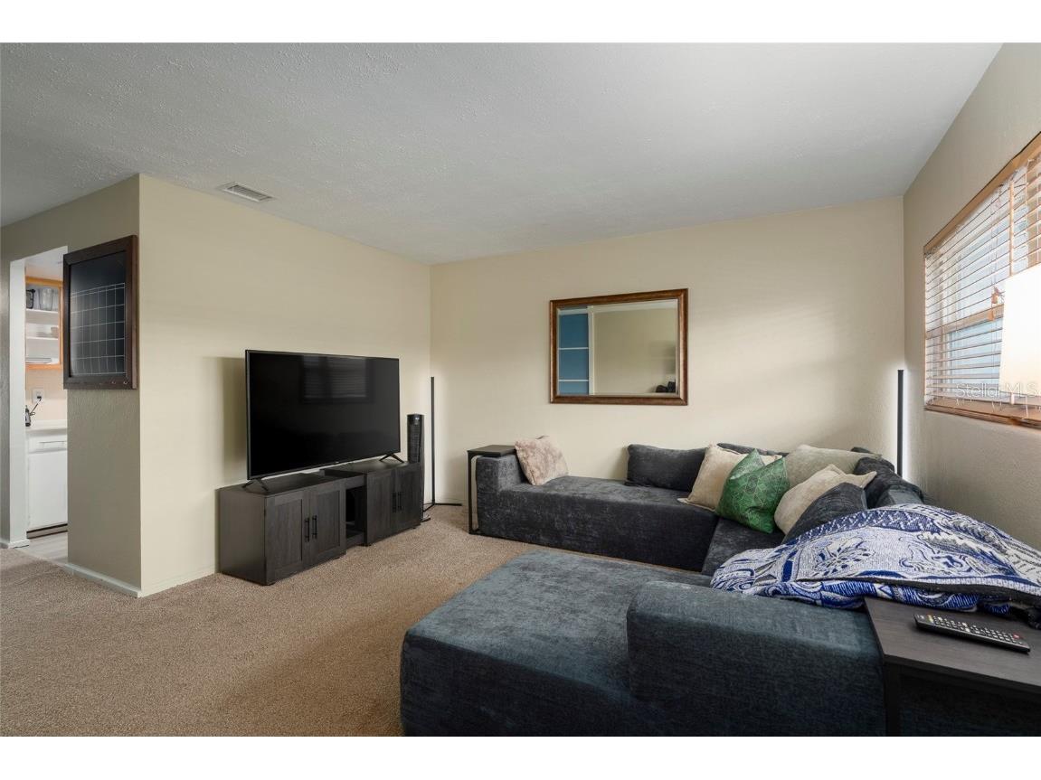 5912 5th Avenue N #E9 Saint Petersburg FL 33710 TB8407516 image2