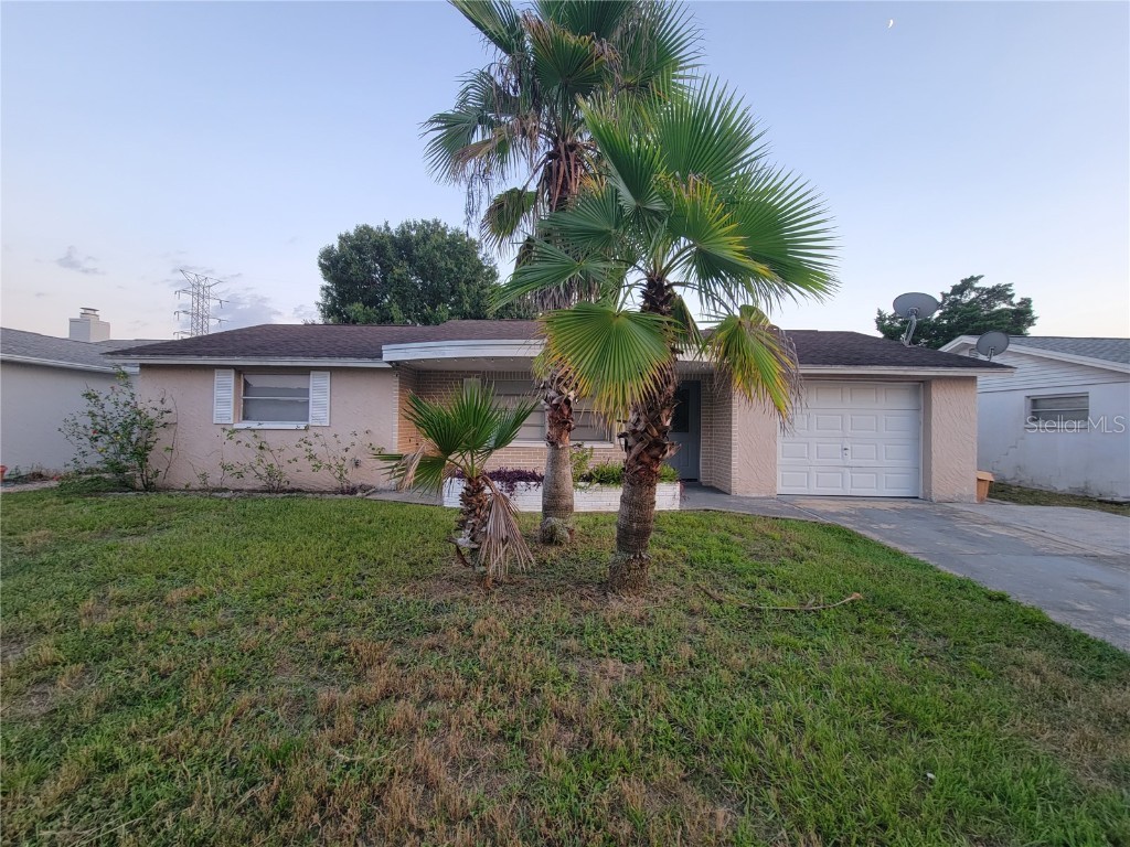 5912 Della Drive Holiday FL 34690 U8211402 image1
