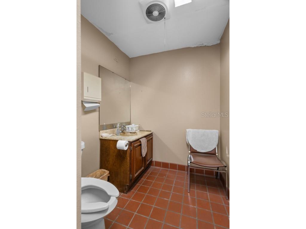 5912 E Broadway Avenue Tampa FL 33619 W7873468 image20