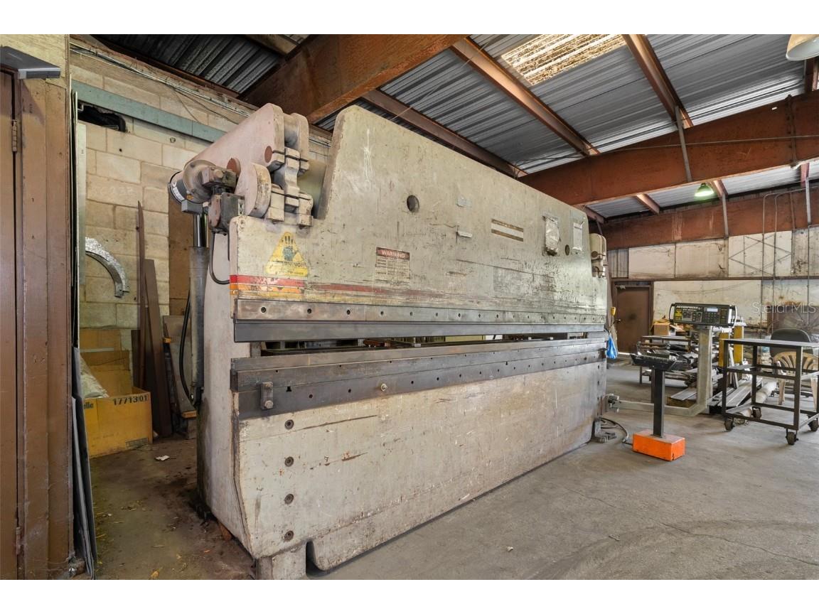 5912 E Broadway Avenue Tampa FL 33619 W7873468 image31