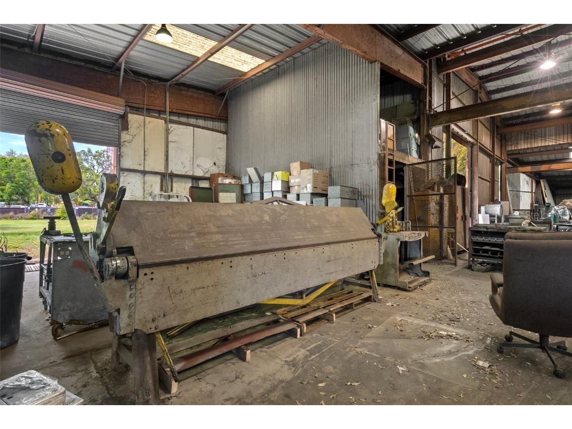 5912 E Broadway Avenue Tampa FL 33619 W7873468 image32