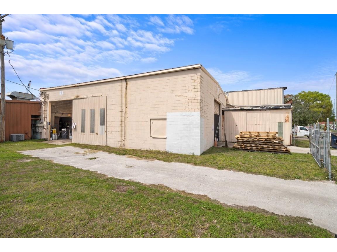 5912 E Broadway Avenue Tampa FL 33619 W7873468 image82