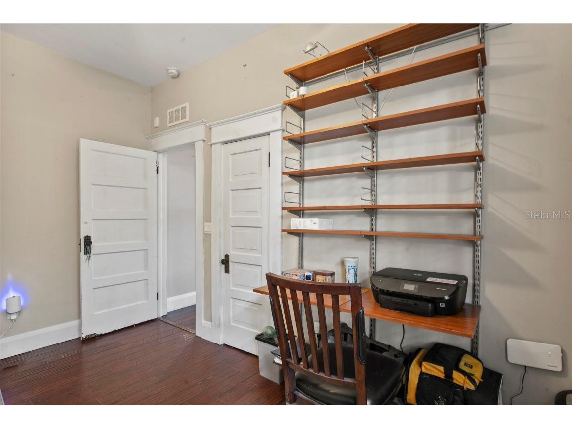 5912 N Suwanee Avenue Tampa FL 33604 TB8433405 image32