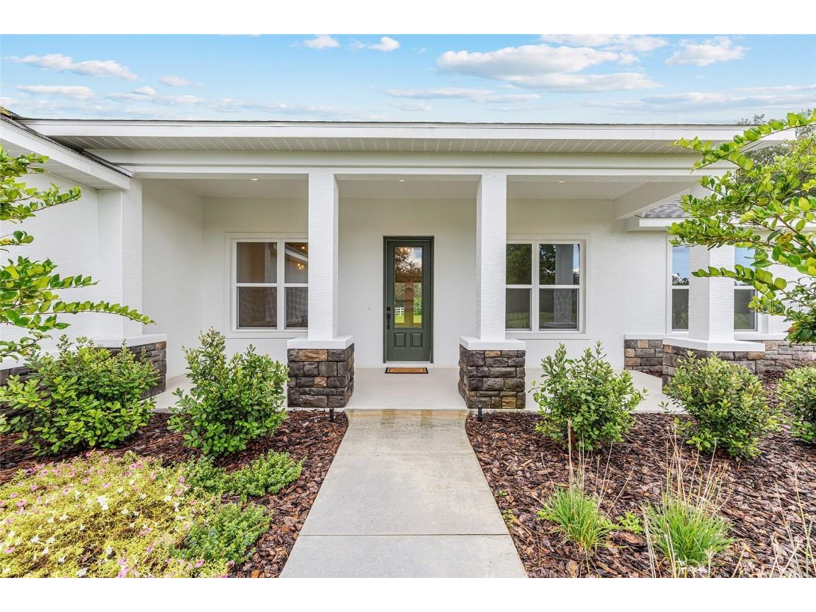 5912 NE 57th Loop N Silver Springs FL 34488 OM690299 image2