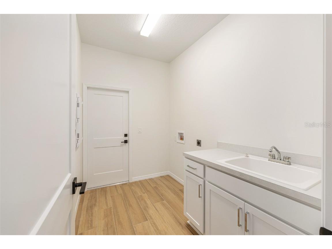 5912 NE 57th Loop N Silver Springs FL 34488 OM690299 image29