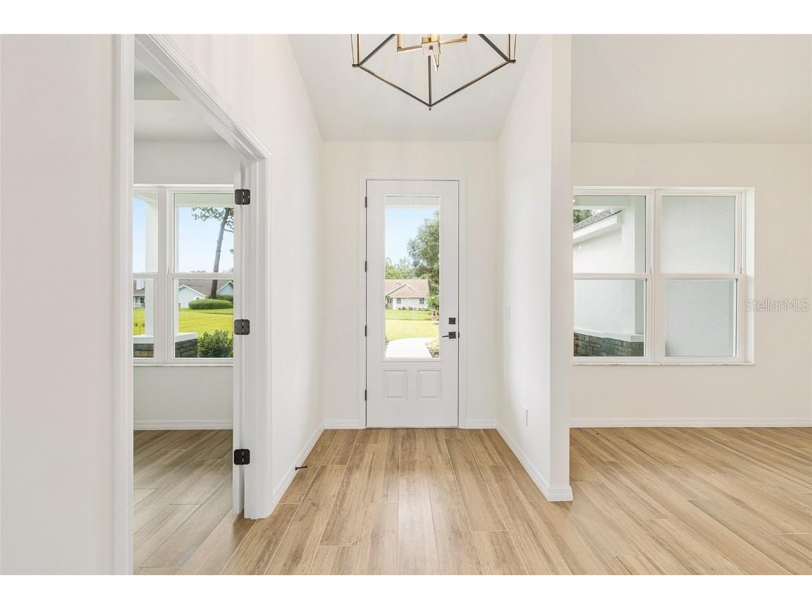 5912 NE 57th Loop N Silver Springs FL 34488 OM690299 image4