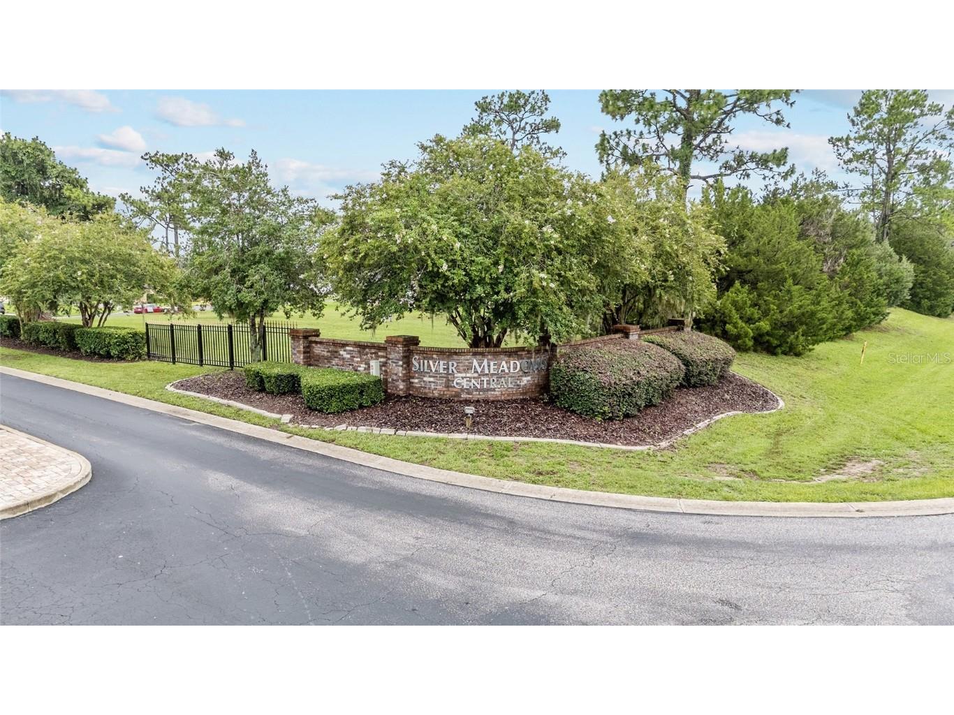 5912 NE 57th Loop N Silver Springs FL 34488 OM690299 image44