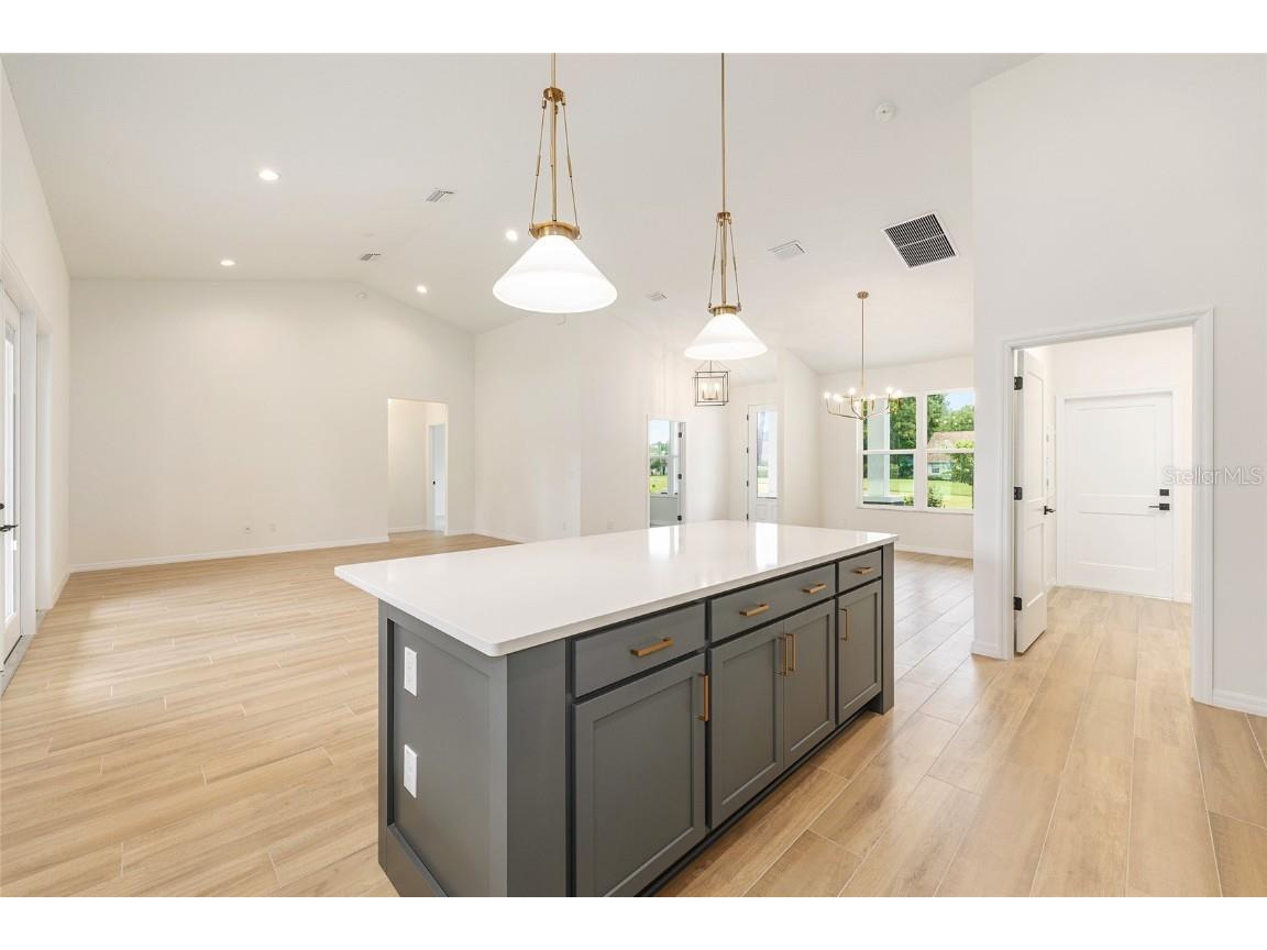 5912 NE 57th Loop N Silver Springs FL 34488 OM690299 image8