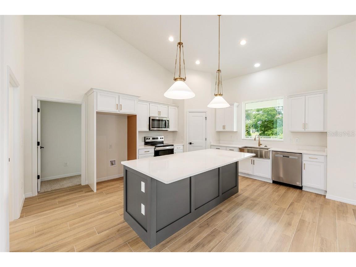 5912 NE 57th Loop N Silver Springs FL 34488 OM690299 image9