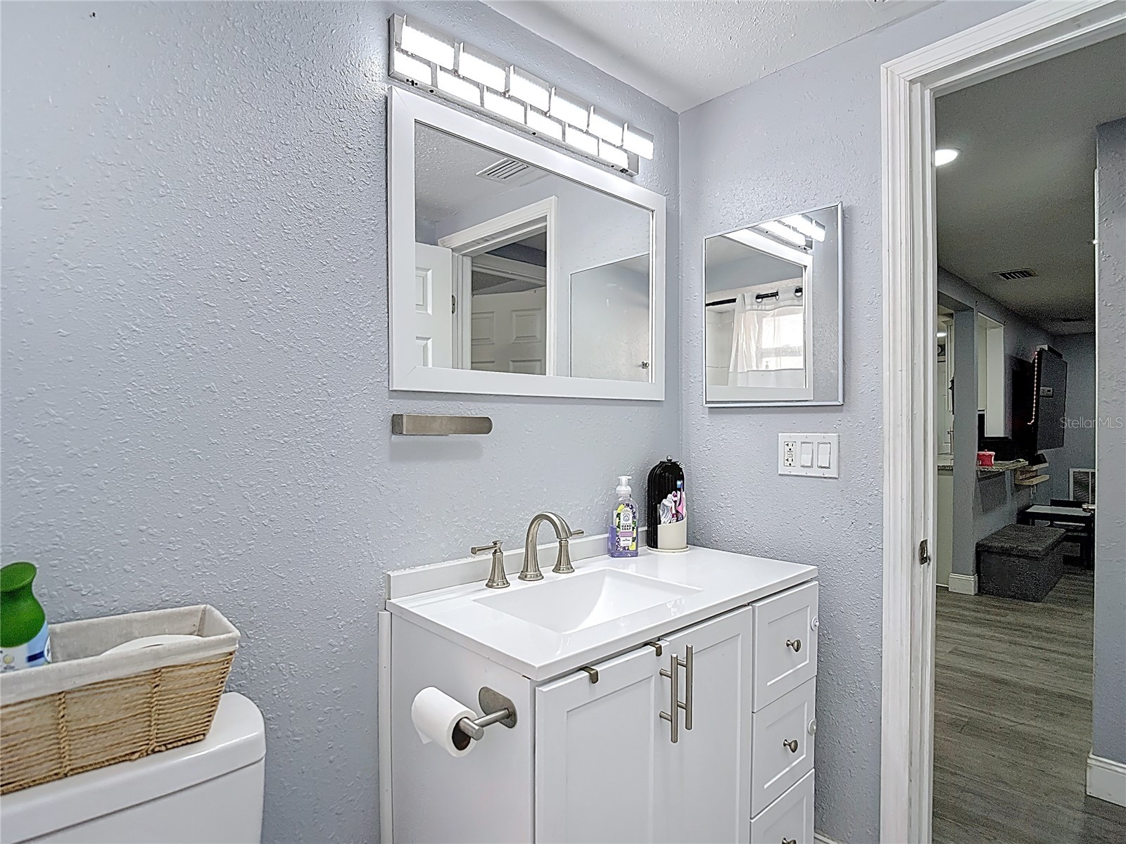 5913 Appletree Road Holiday FL 34690 TB8501330 image10