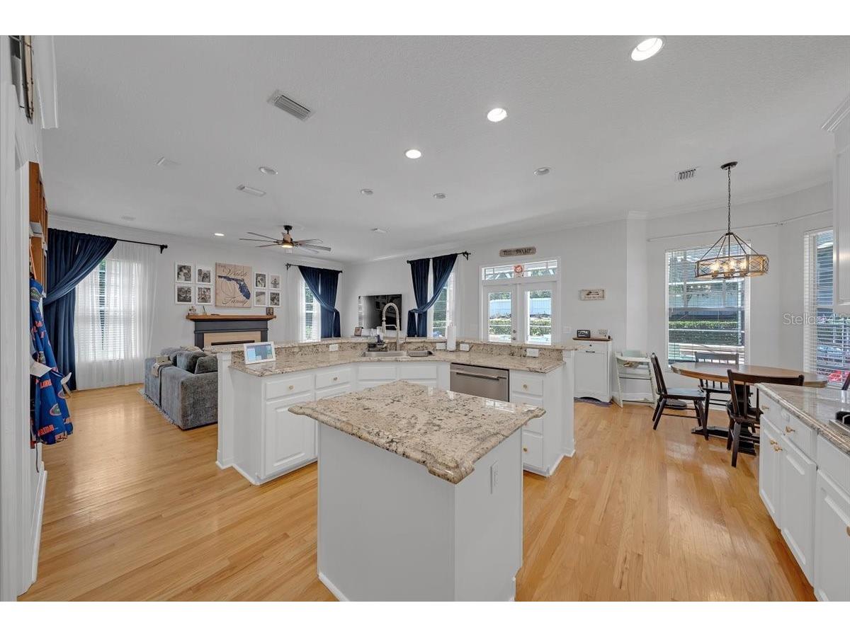5913 Flatwoods Manor Circle Lithia FL 33547 TB8498141 image10