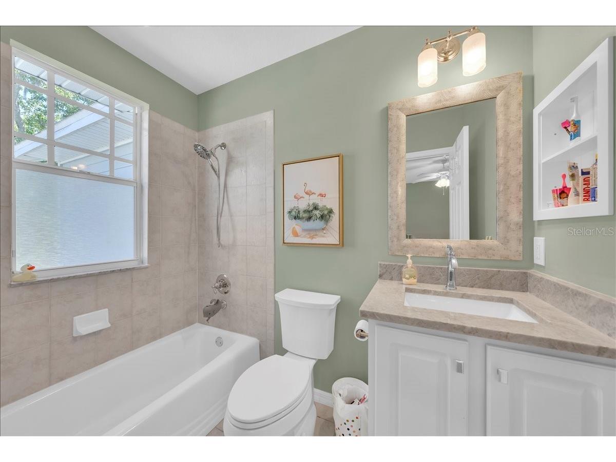 5913 Flatwoods Manor Circle Lithia FL 33547 TB8498141 image21