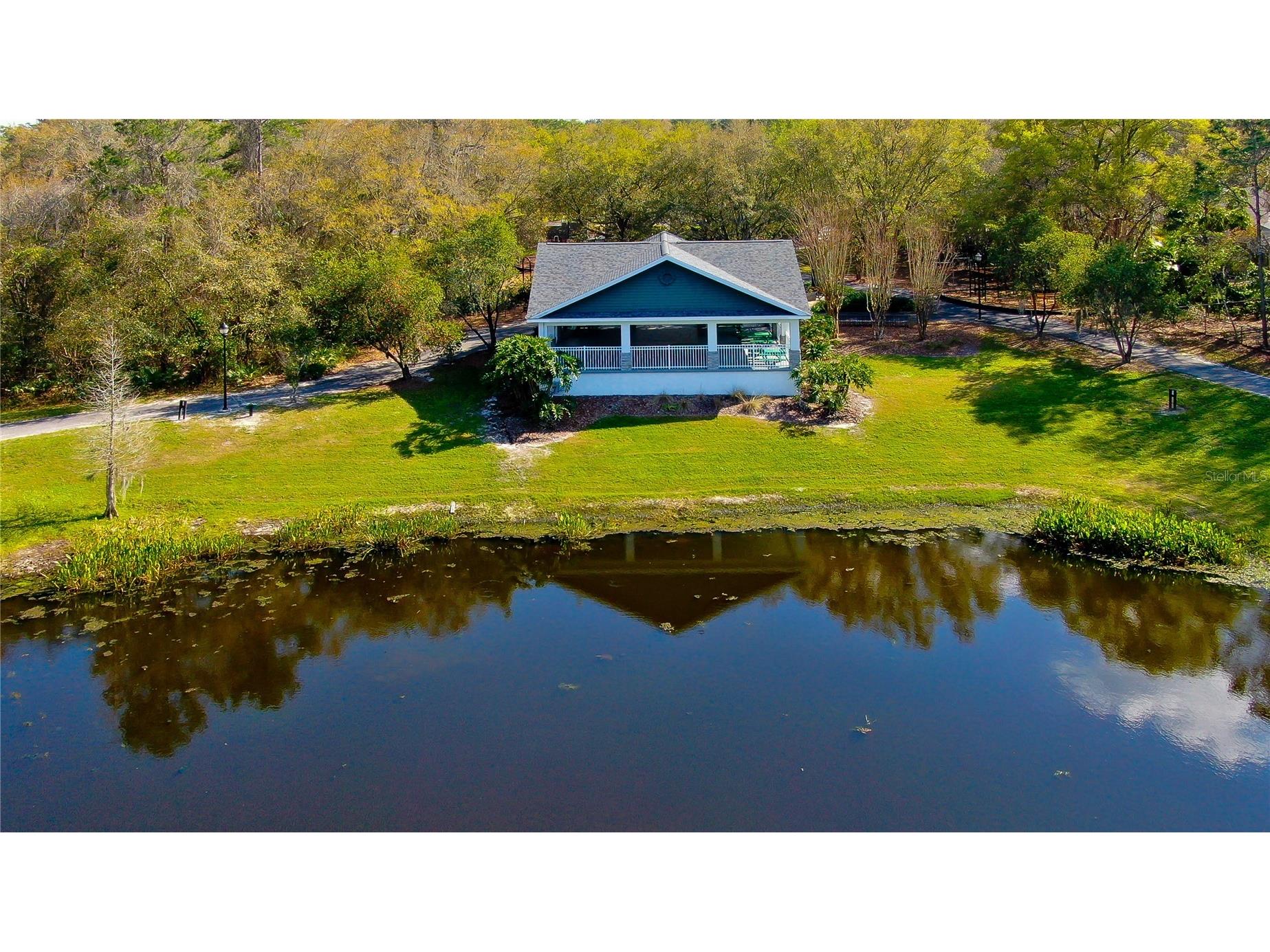 5913 Flatwoods Manor Circle Lithia FL 33547 TB8498141 image48