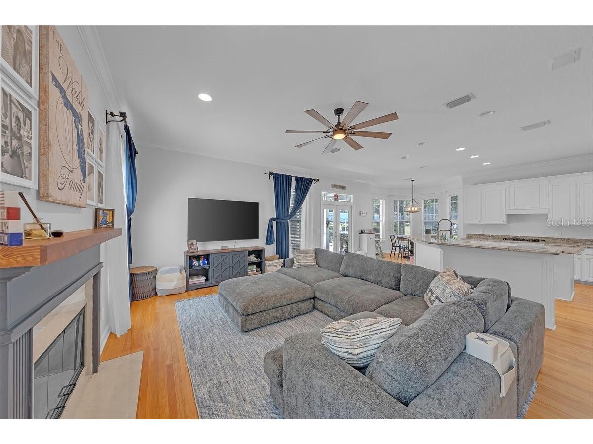 5913 Flatwoods Manor Circle Lithia FL 33547 TB8498141 image6