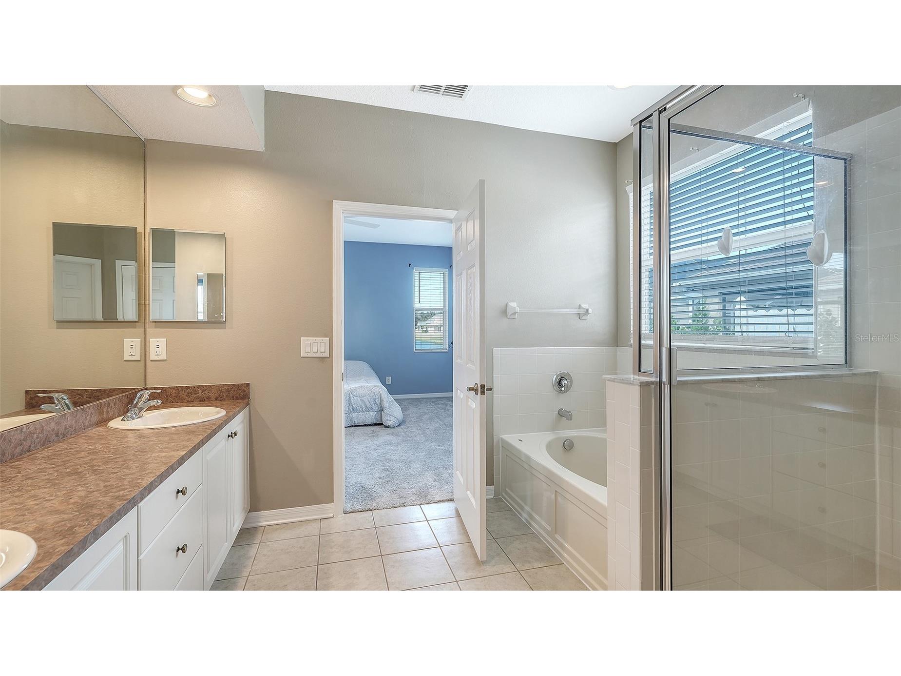 5914 53rd Lane E Bradenton FL 34203 A4681957 image25