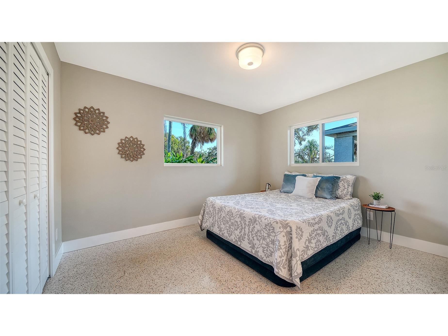 5914 Albert Place Sarasota FL 34231 A4679522 image13