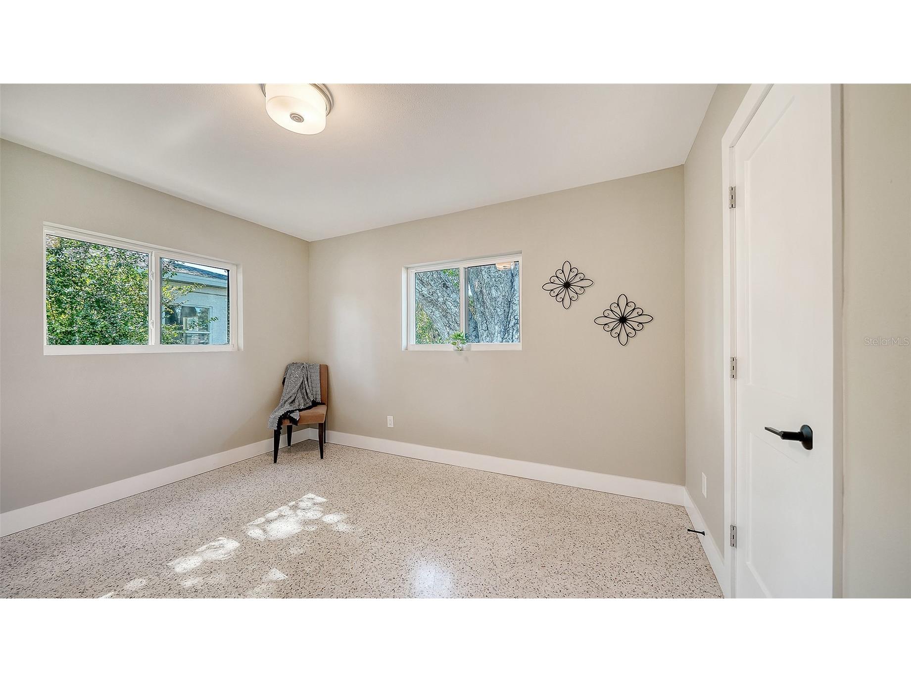 5914 Albert Place Sarasota FL 34231 A4679522 image16