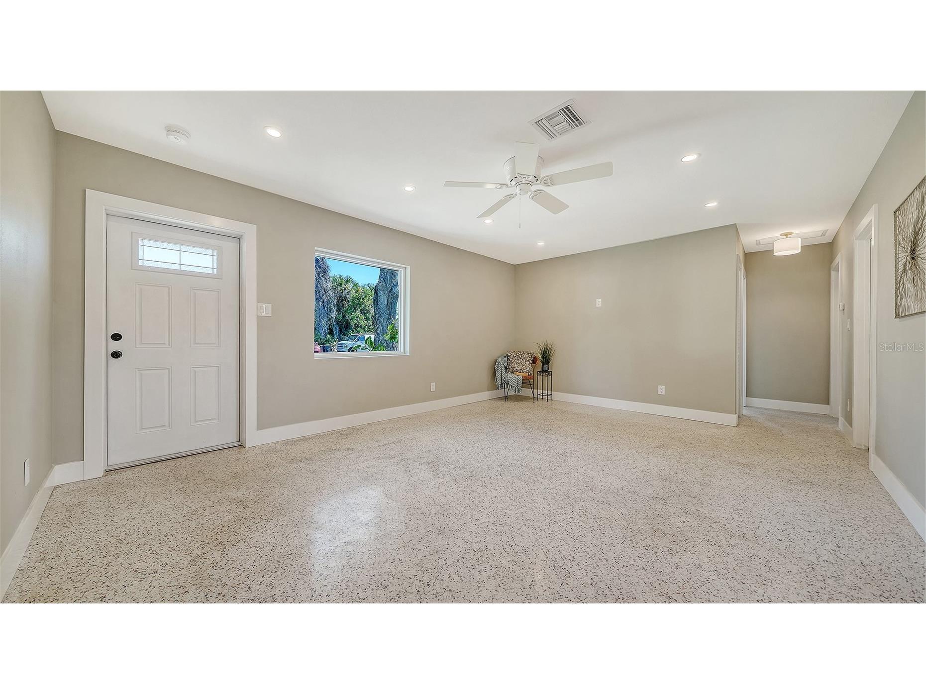 5914 Albert Place Sarasota FL 34231 A4679522 image3