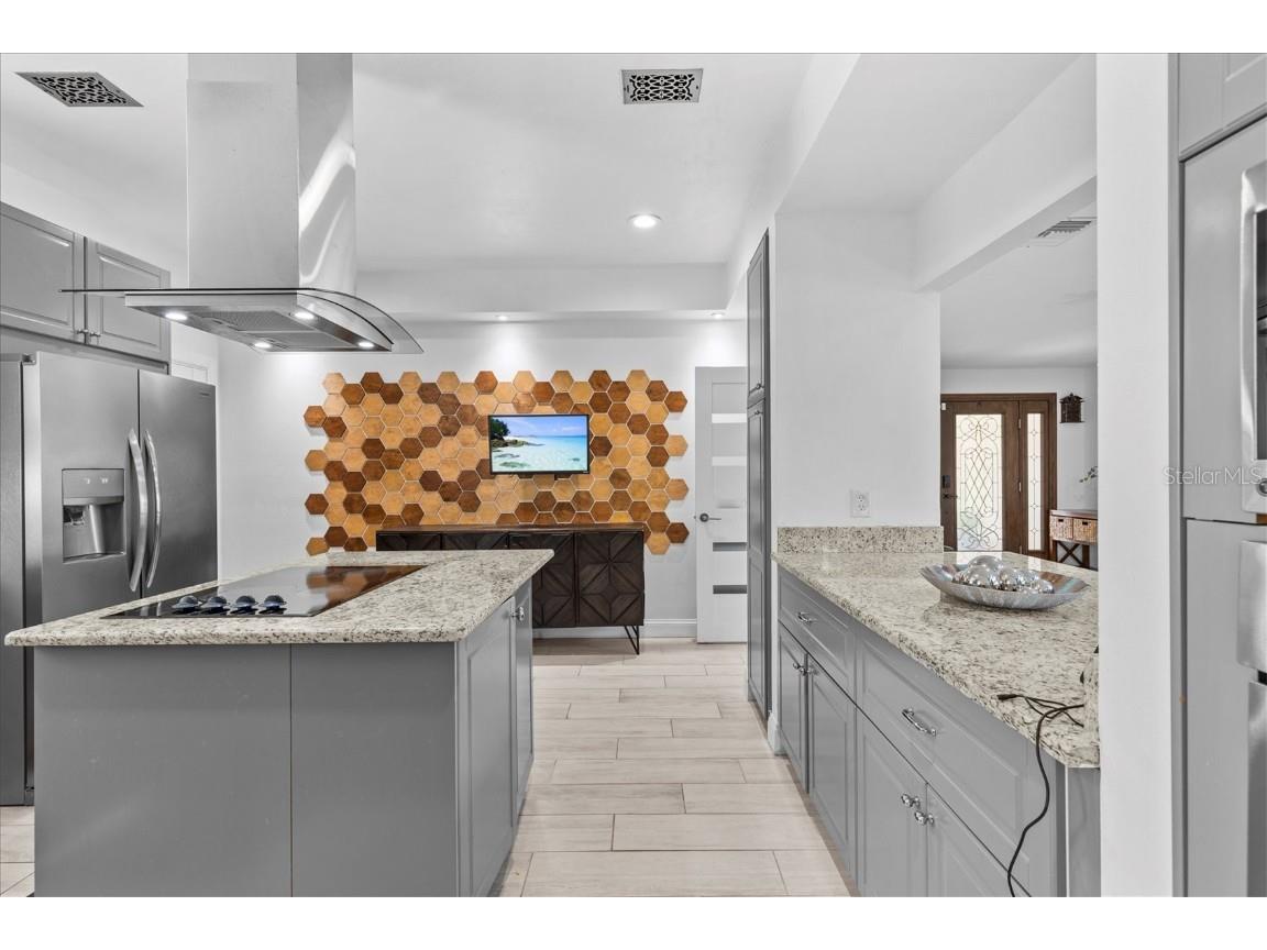 5914 La Rosa Lane Apollo Beach FL 33572 TB8426843 image21