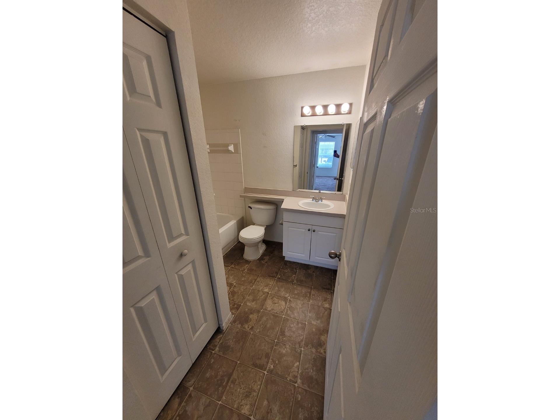 5914 Willow Ridge Drive #101 Zephyrhills FL 33541 TB8507595 image30